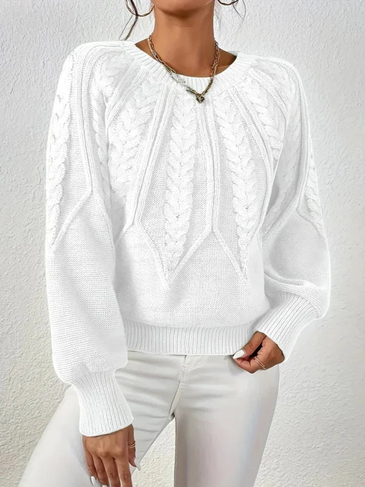 SIENNA | Knitted jumper with a slim fit - Liora Melbourne