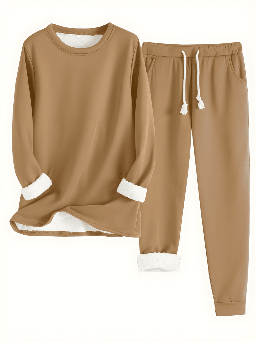 ALANNA | Loungewear set with relaxed-fit trousers - Liora Melbourne
