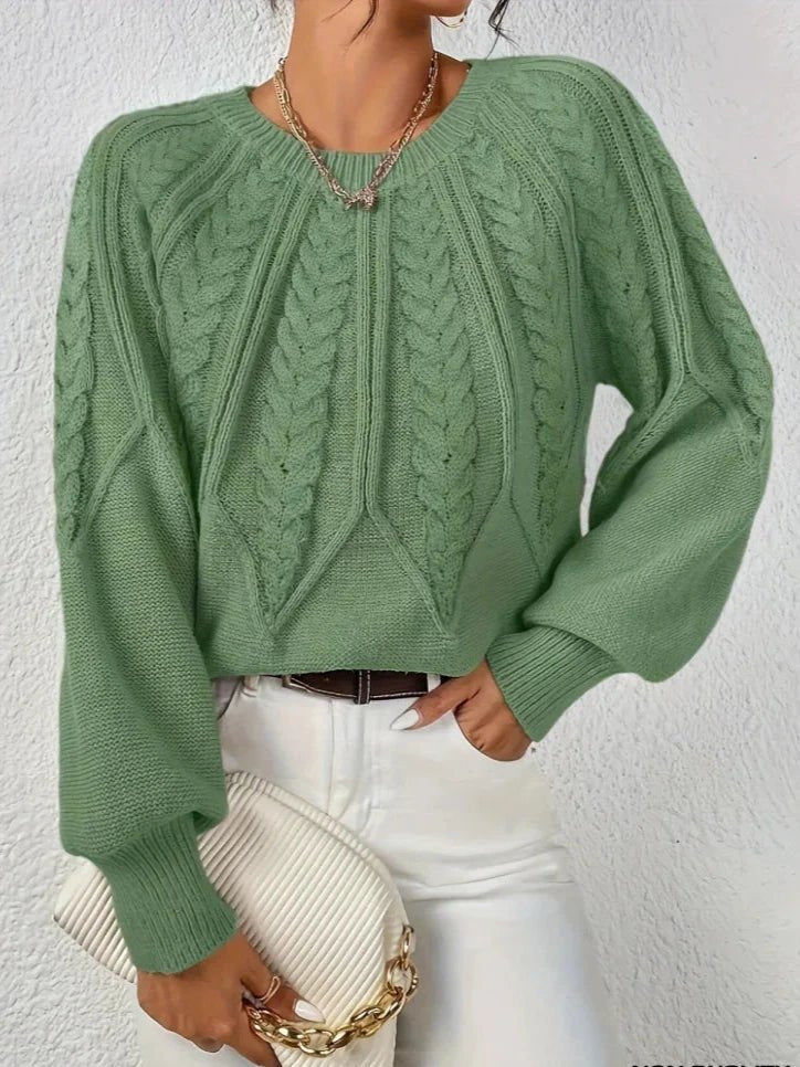 LILY | Knitted jumper with a fitted silhouette - Liora Melbourne