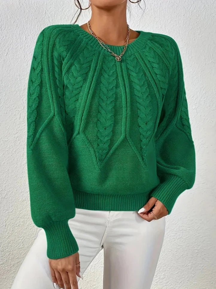 LILY | Knitted jumper with a fitted silhouette - Liora Melbourne