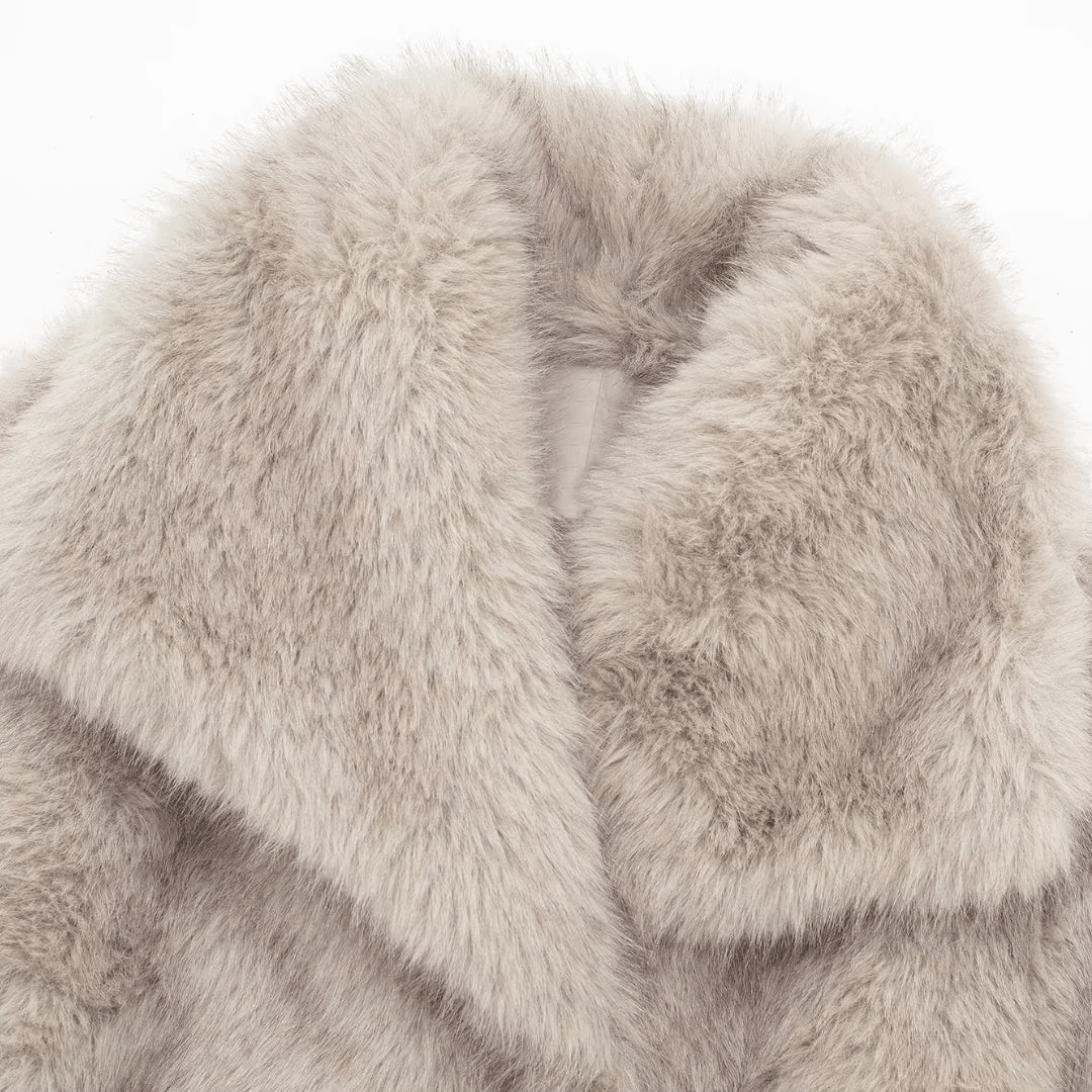 FREYA | Faux fur coat with hood - Liora Melbourne