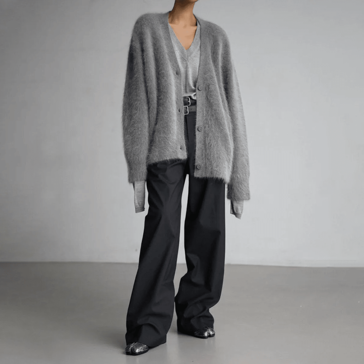 FREYA | Oversized knitted cardigan with button front - Liora Melbourne