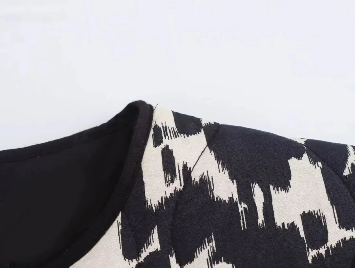 BELLE | Jacket with all-over print - Liora Melbourne