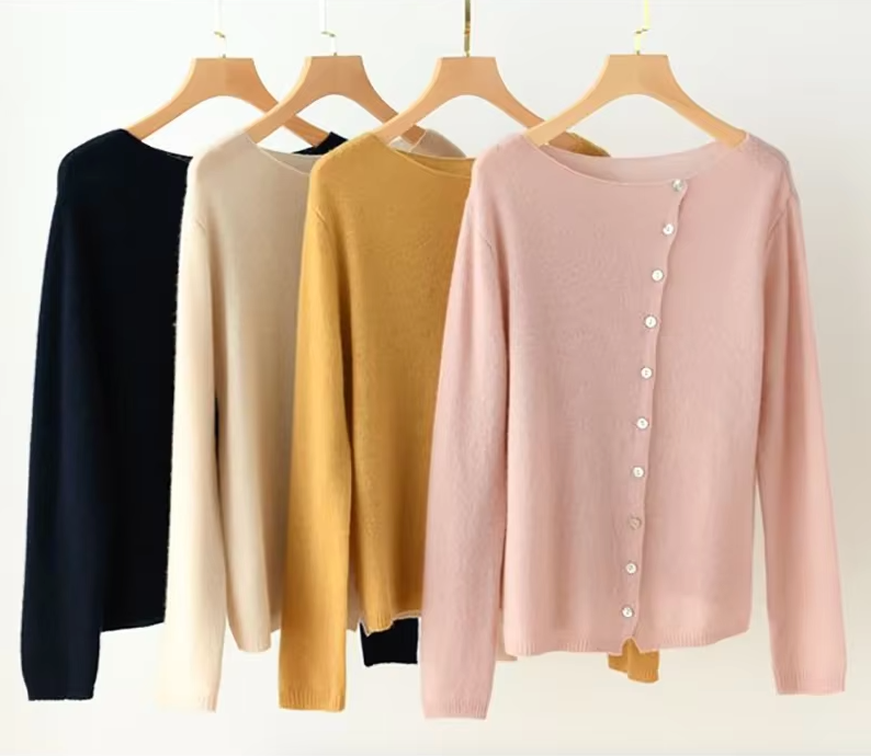 ADA | Cardigan with relaxed fit - Liora Melbourne