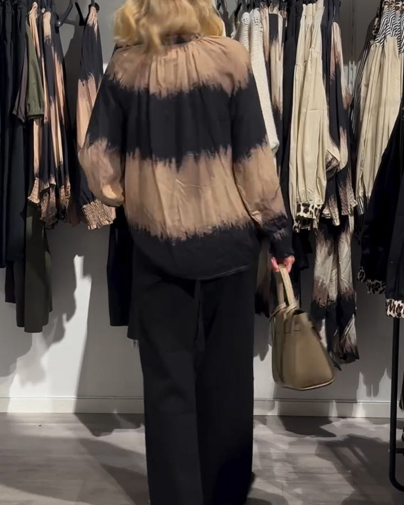 JAMIE | Blouse with colourblock V-neck - Liora Melbourne