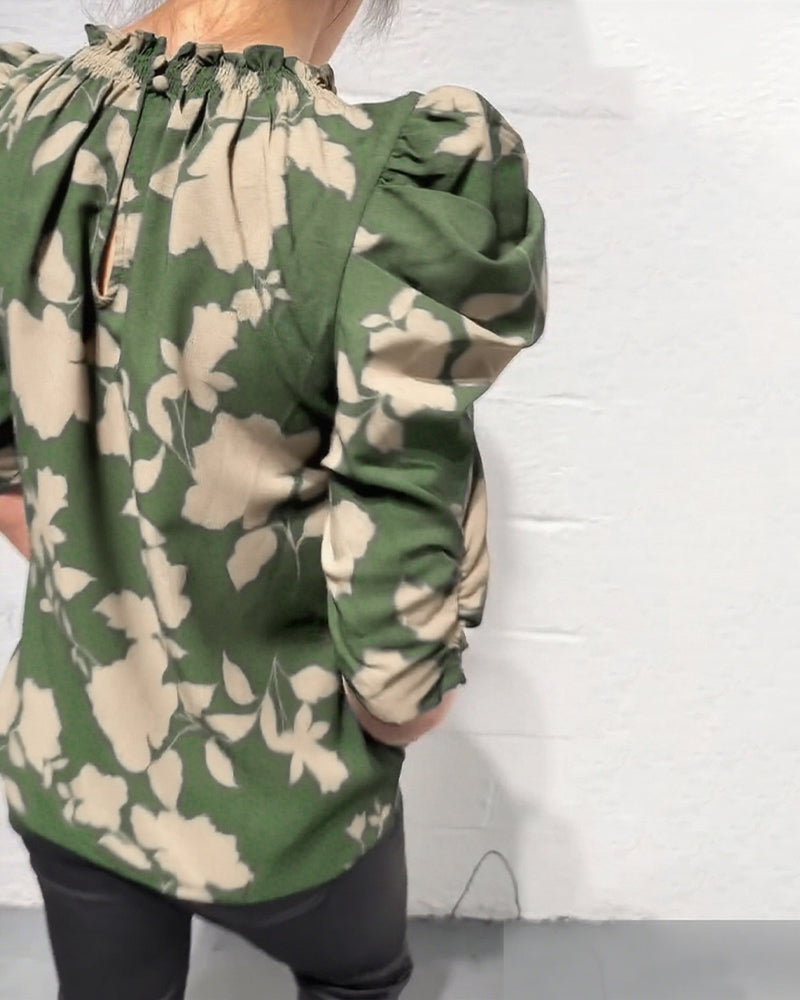 SUMMER | Blouse with puff sleeves - Liora Melbourne