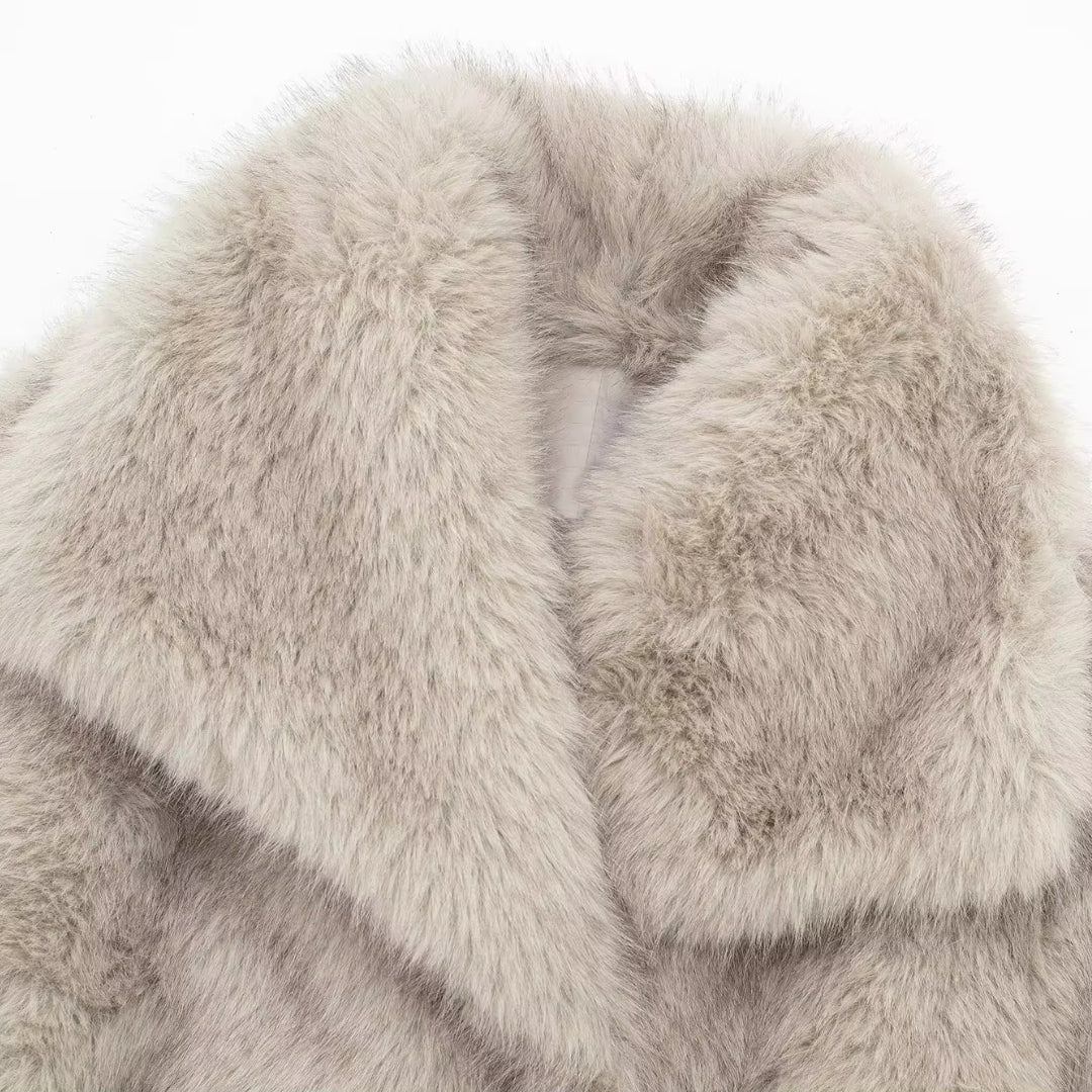 SCARLETT | Faux fur coat with hood - Liora Melbourne