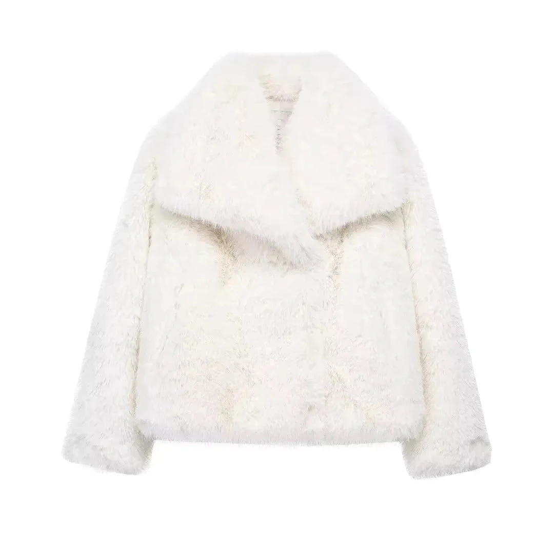 FREYA | Faux fur coat with hood - Liora Melbourne