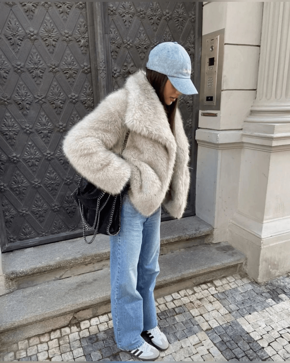 SCARLETT | Faux fur coat with hood - Liora Melbourne