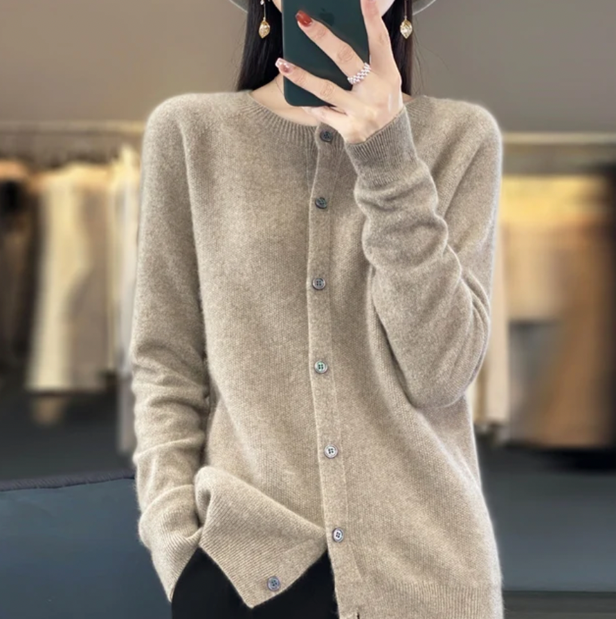 HARPER | Cardigan with button fastening - Liora Melbourne