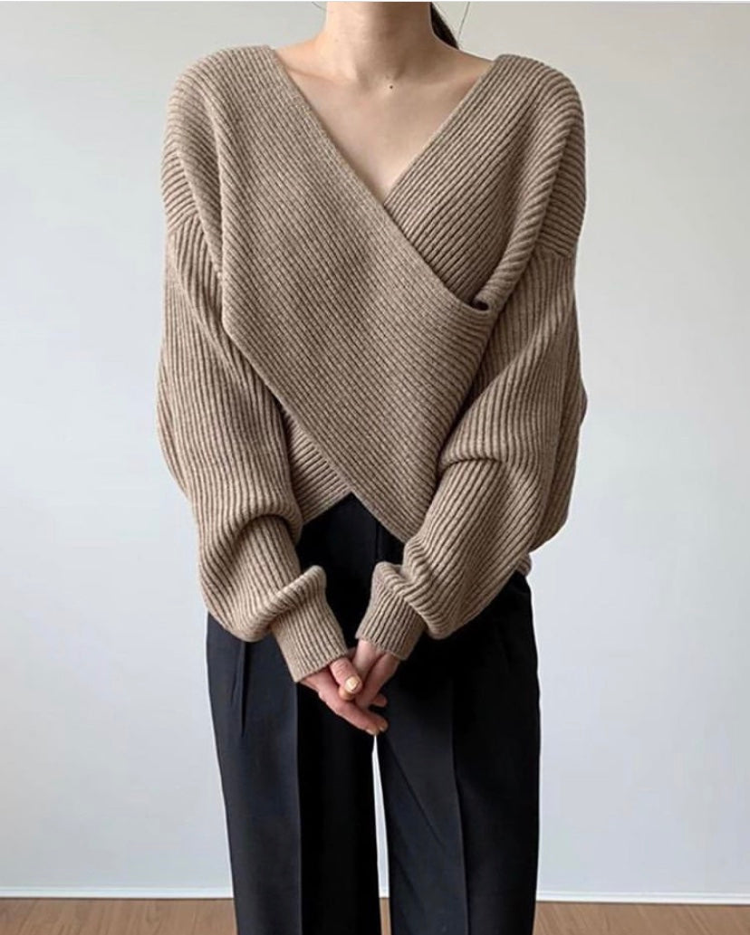 DIANA | Knit jumper with cross-over neckline - Liora Melbourne