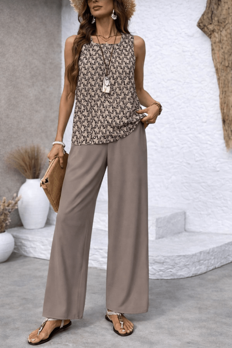 LOLA | Set with wide-leg pants and geometric print - Liora Melbourne