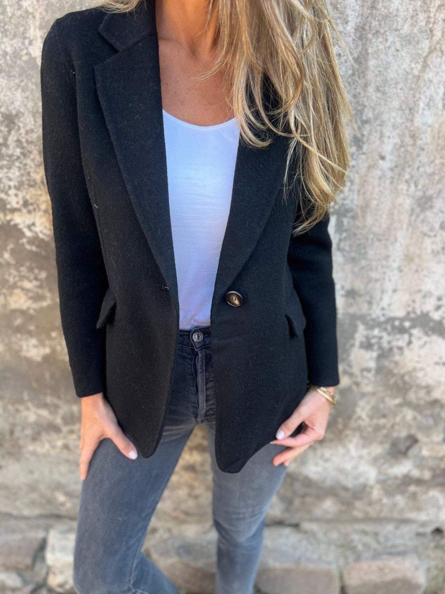 CHELSEA | Blazer with lapel collar - Liora Melbourne