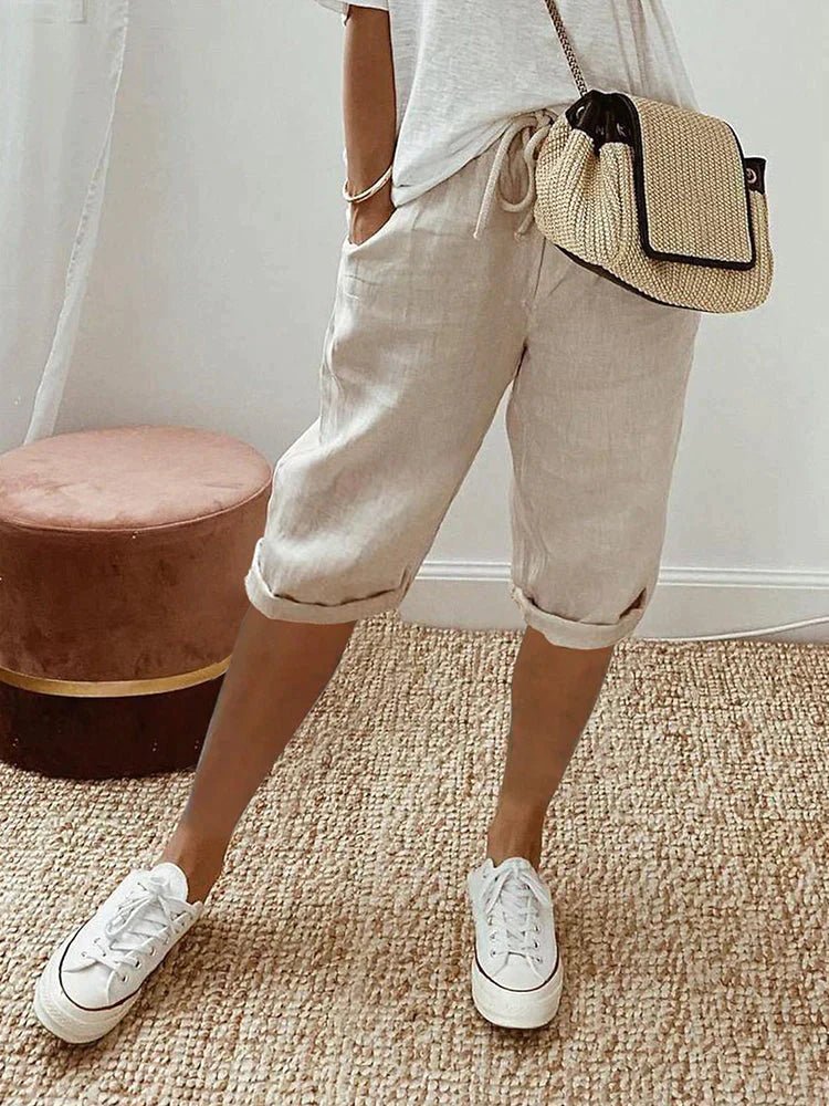 ISLA | Pants with relaxed Hawaiian fit - Liora Melbourne